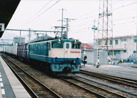 EF65-1074@SF